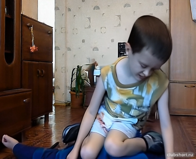 83593_videoframe_4145.png